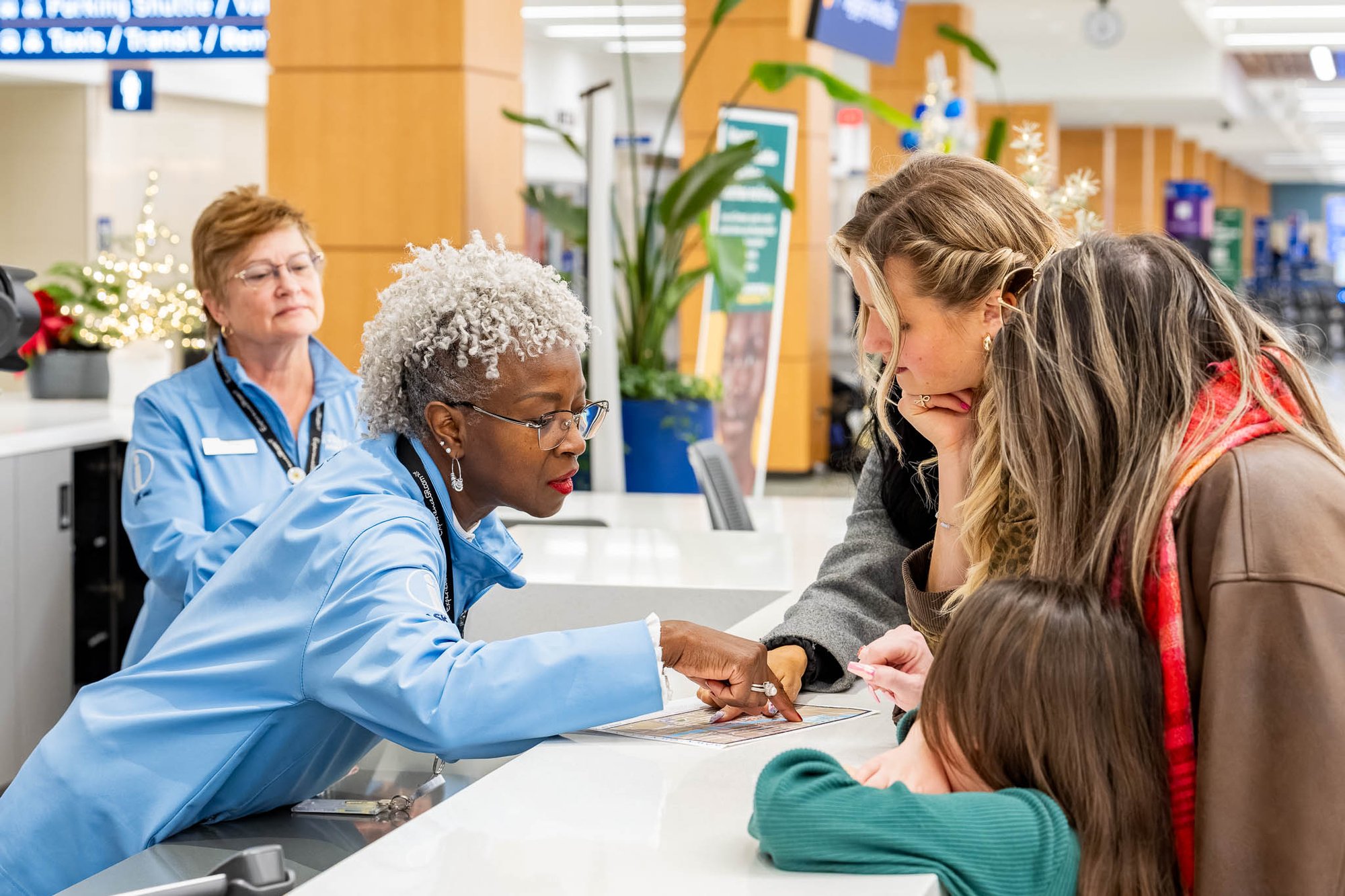 01122026_Airport_Ambassadors_061