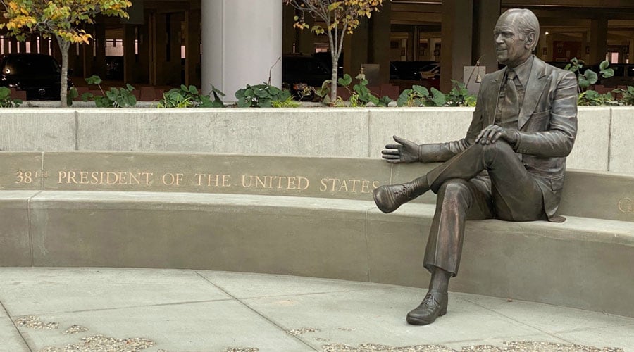 Ford Airport Unveils Statue of Pres. Ford, Dedicates Plaza in His Honor