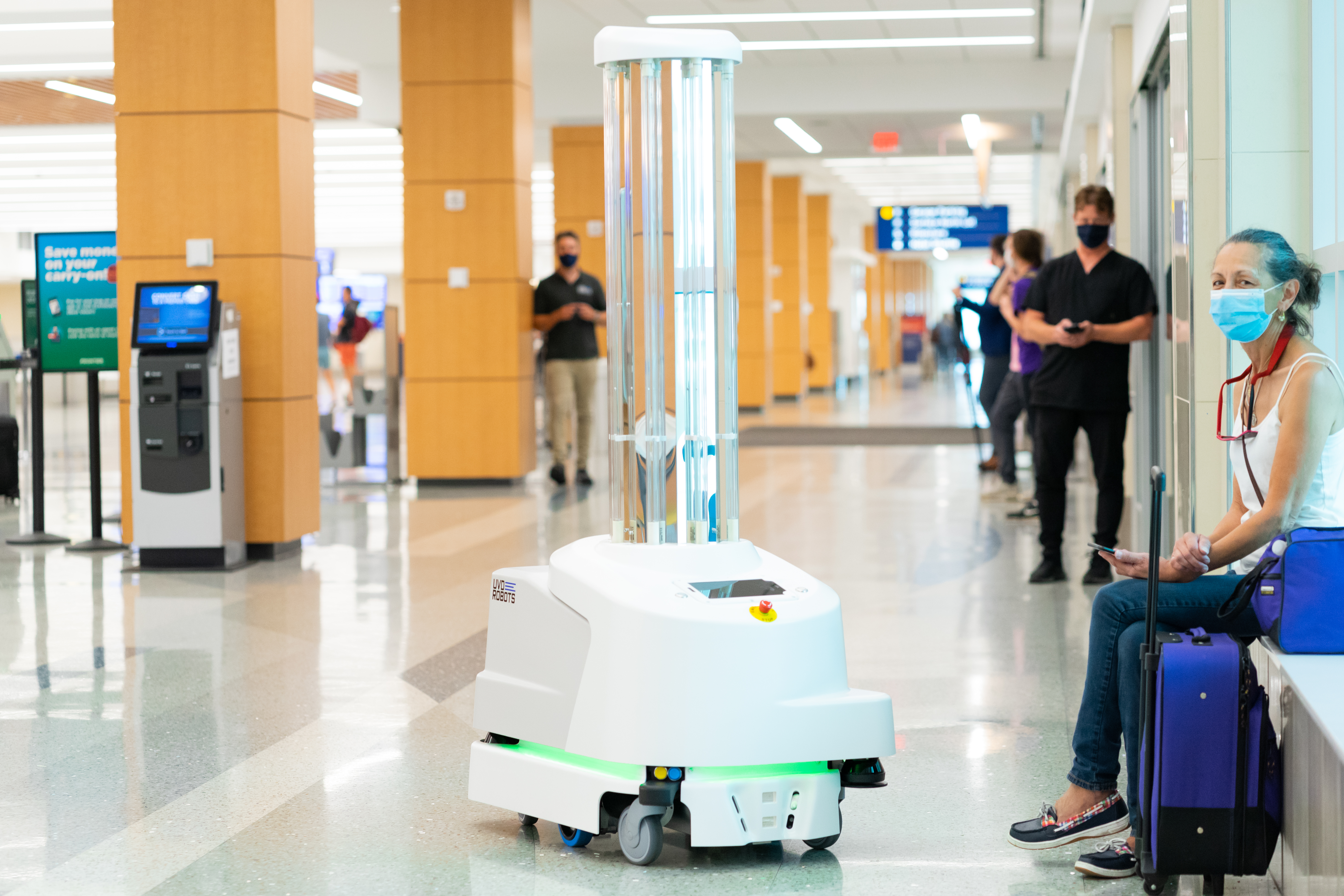 UVD Robot 6
